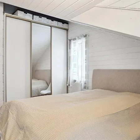 House In Beautiful Holiday home *