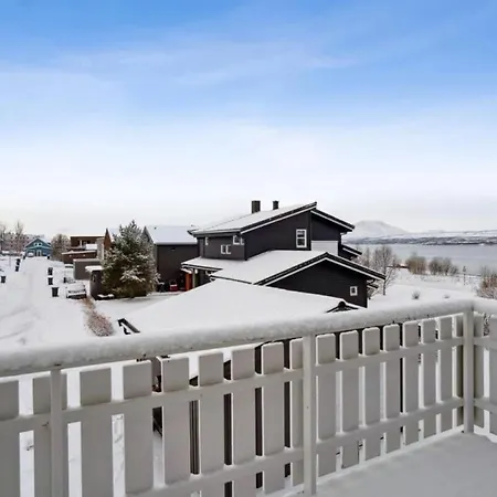 Nyaraló Sjarmerende Hus I Nydelige Tromso!