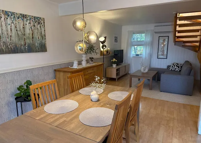 Sjarmerende Hus I Nydelige Tromso! *